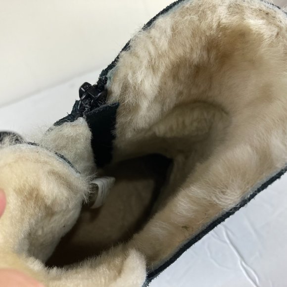 Koolaburra By UGG Womens Sz 6 Shazi Black Suede Shearling Mid Calf Boots - Picture 12 of 14